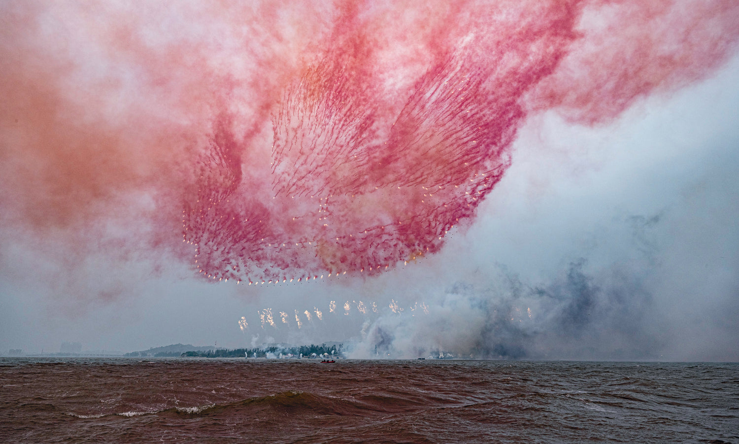 Blau International No. 13 – Victor Man Cover